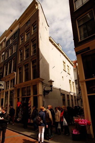 Warmoesstraat 81-1