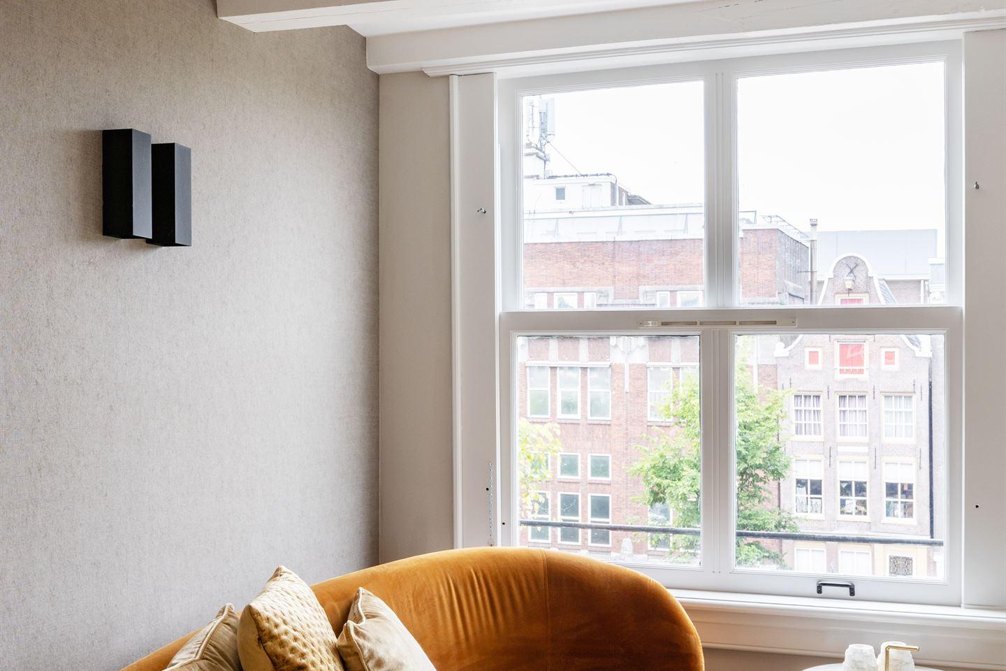 Appartement te koop: Singel 299-2, Amsterdam