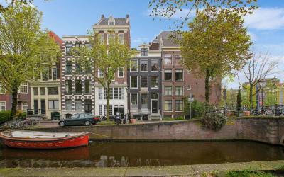 Blauwburgwal 2