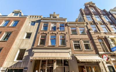 Wolvenstraat 28