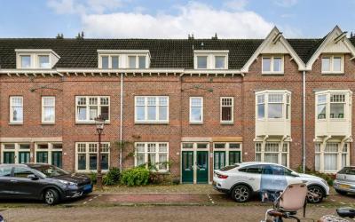Mezenstraat 62
