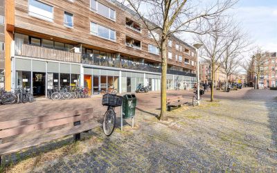 Waterspiege. 16