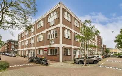 Gillis van. 2-M