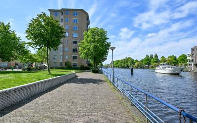 Van Reigers. 674