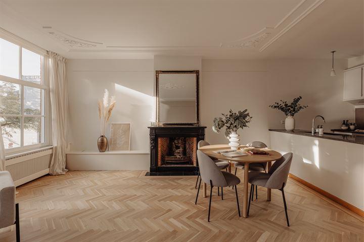 Appartement te koop: Vondelstraat 68-2, Amsterdam