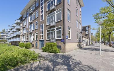 Karel Doorm. 104-1