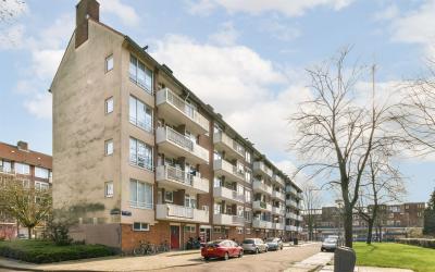 Pieter Cala. 34-1