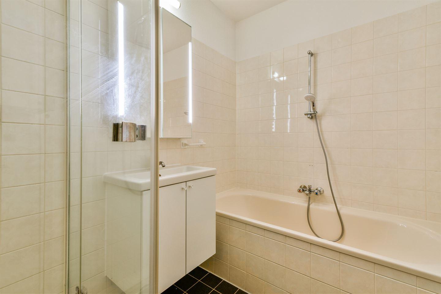 Appartement te koop: Pieter Calandlaan 1061, Amsterdam