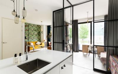 Zuidelijke. 59