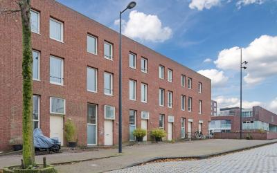 Erich Salomonstraat 82