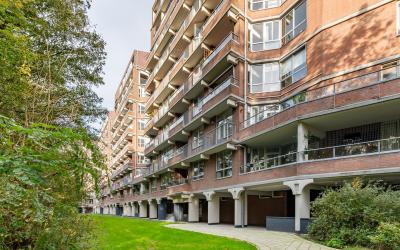 Leksmondhof 323