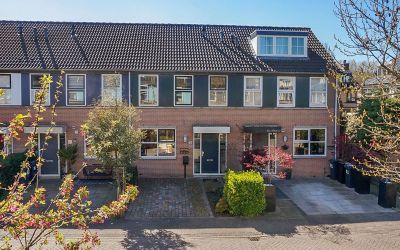 Steenen Kam. 31