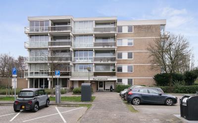 Parnassiave. 12