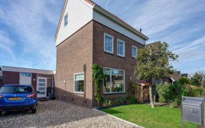 Noordeinde 64