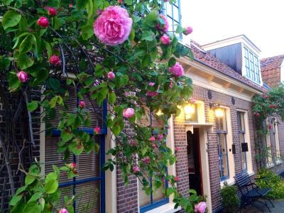 Spuistraat 8