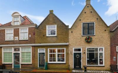 Noordeinde 32