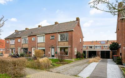 Nieuwpoorts. 26