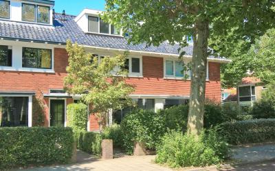 Valkstraat 1