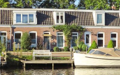 Nieuwemeerd. 115