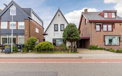 Nieuwemeerd. 125