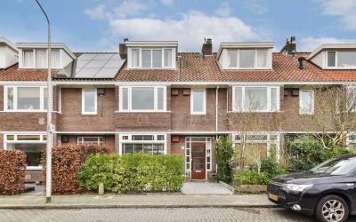Henegouwsel. 89