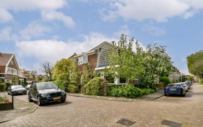 Koninginnel. 7