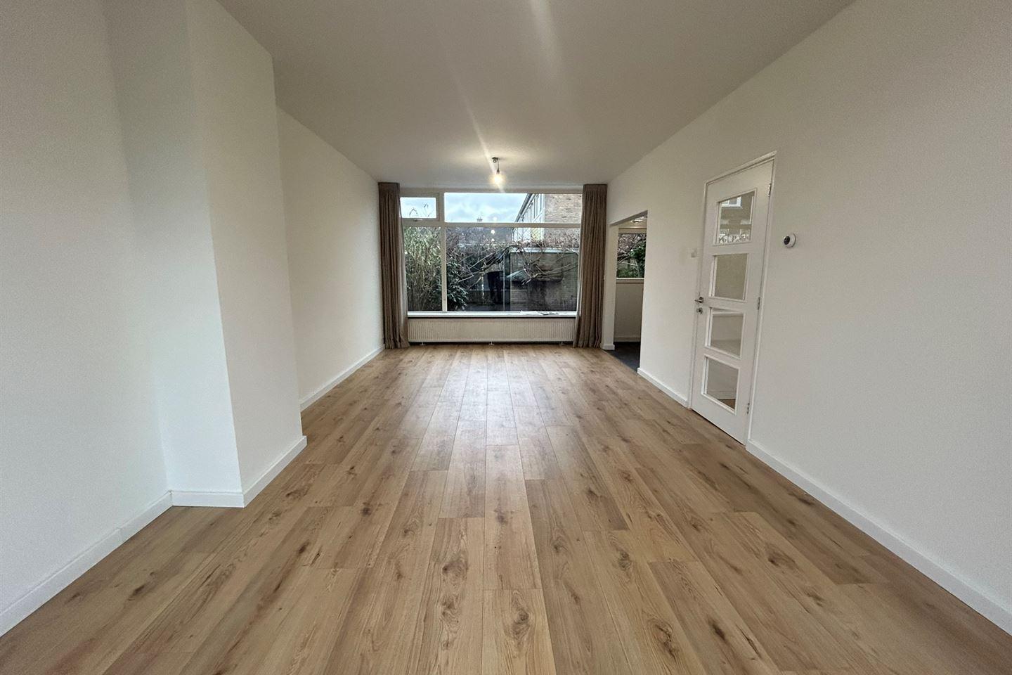 Tussenwoning te koop: Eleanor Rooseveltlaan 182, Amstelveen