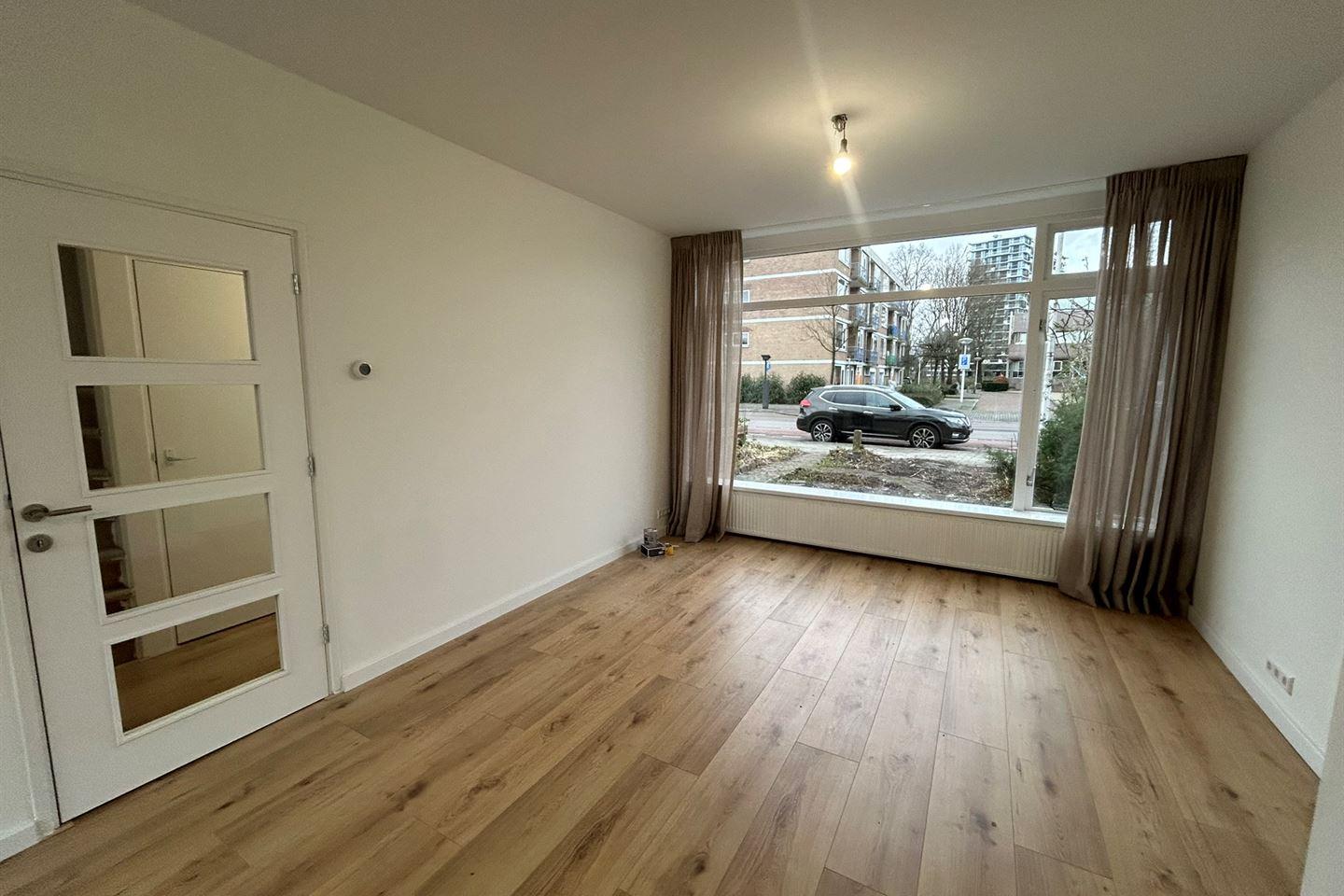 Tussenwoning te koop: Eleanor Rooseveltlaan 182, Amstelveen