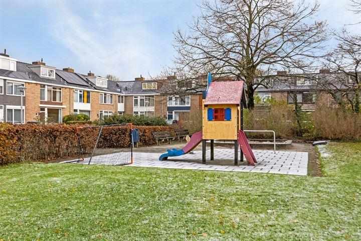 Tussenwoning te koop: De Vlaschaard 51, Amstelveen