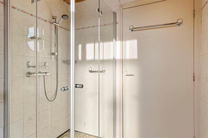 Tussenwoning te koop: De Vlaschaard 51, Amstelveen