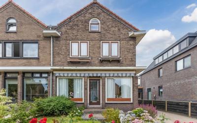 Legmeerdijk 27