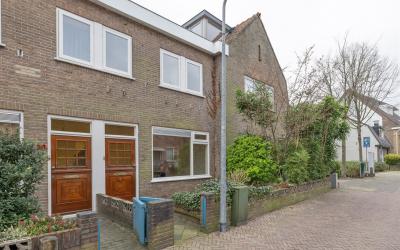 1e Oosterst. 18