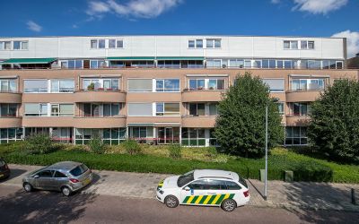 Willem Bare. 15-E