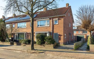Birkenheuve. 50