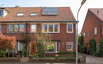 Van Hoornst. 41