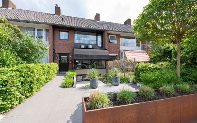 Loosdrechts. 121