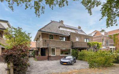Loosdrechts. 70