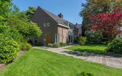 Koninginnew. 27