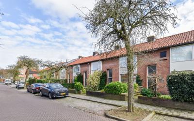 Van Dijkstr. 18