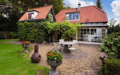 Nieuw-Loosdrechtsedijk 10
