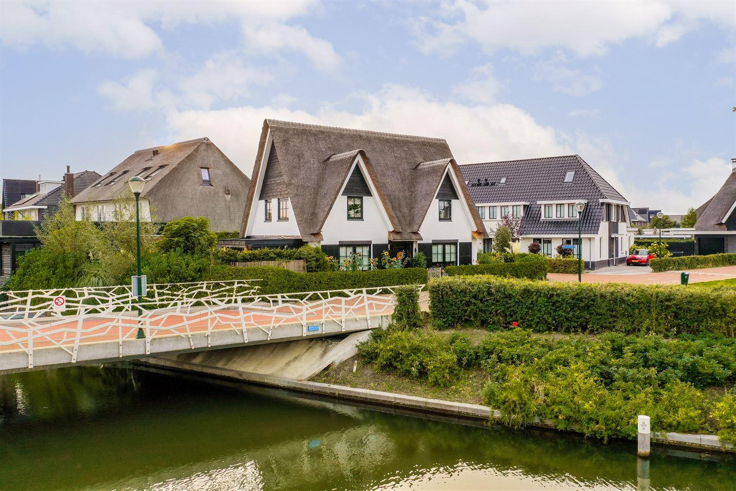 Vrijstaande woning te koop: Cleyne Raboesdreef 44, Blaricum