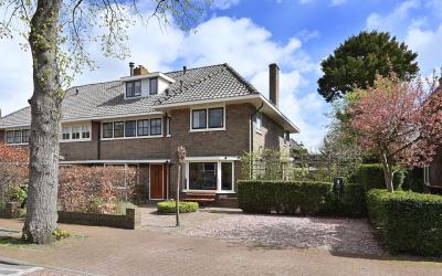 De Ruyterst. 62