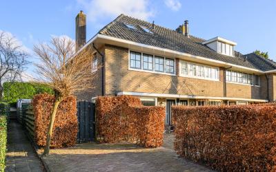 De Ruyterst. 68