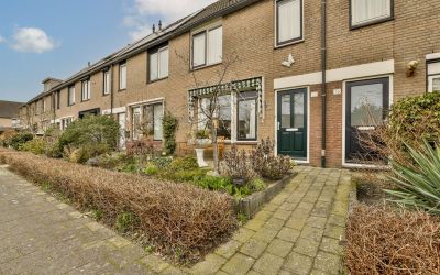 Middelgrond. 78
