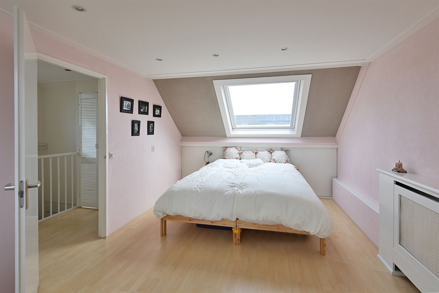 Hoekwoning te koop: Kamperzand 25, Huizen