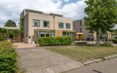 Multatuliweg 28