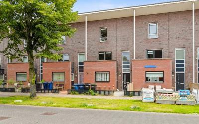 A. Roland Holststraat 71