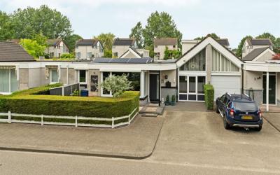 J.S. Bachweg 5-C