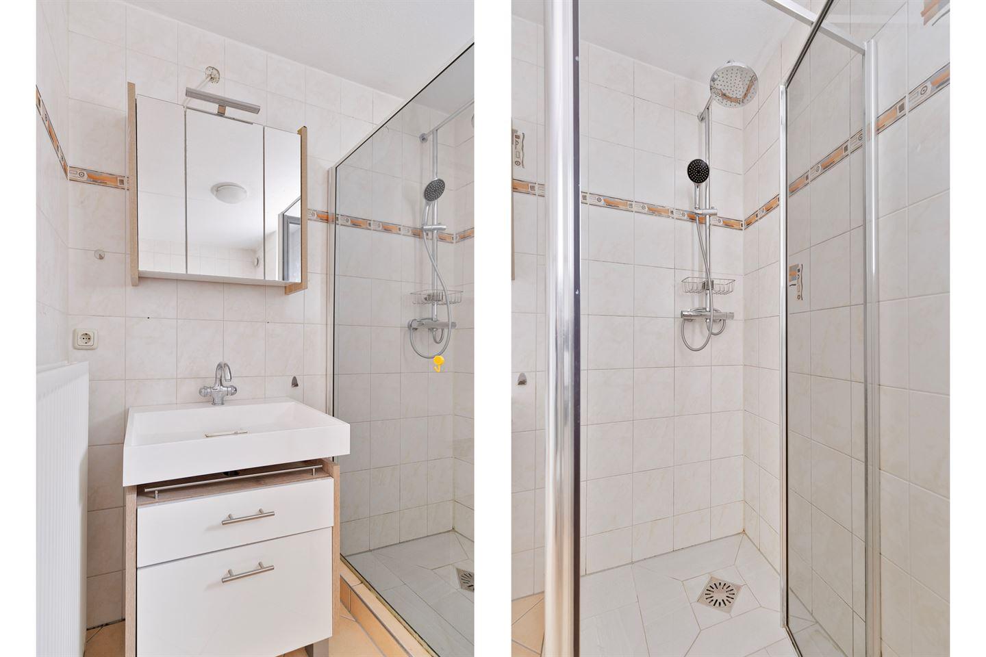 Hoekwoning te koop: Henry Moorestraat 36, Almere