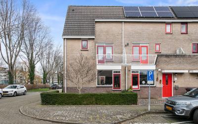 Leuvenhorst. 45